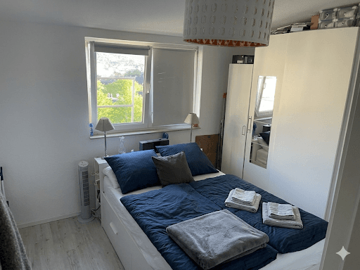 Prenájom bytu 4-izbový 97 m², Wuppertal, Severné Porýnie - Westfálsko Prenájom bytu 4-izbový 97 m², Wuppertal, Severné Porýnie - Westfálsko