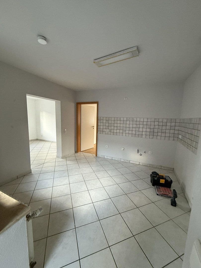 Prenájom bytu 3-izbový 72 m², Bundesstraße 22, Ehrenkirchen, Bádensko-Wurttembersko Prenájom bytu 3-izbový 72 m², Bundesstraße 22, Ehrenkirchen, Bádensko-Wurttembersko