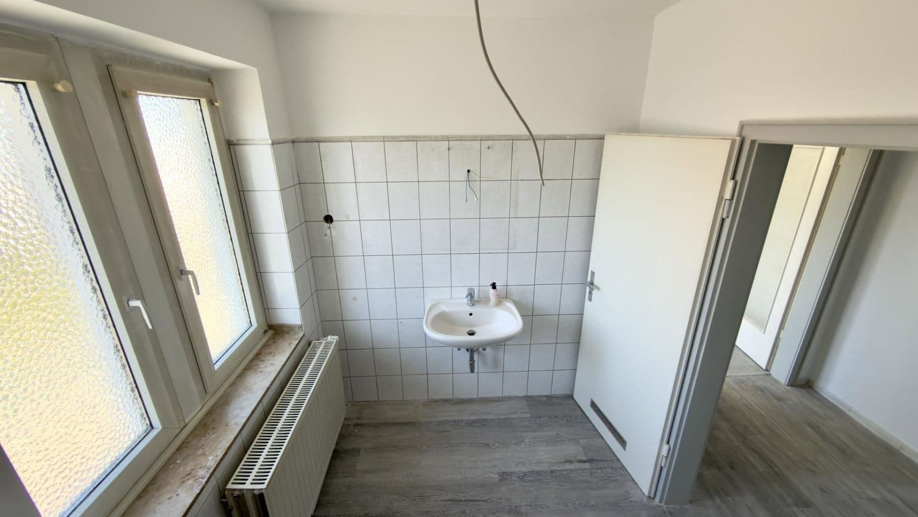 Prenájom bytu 2-izbový 55 m², Ritterstraße 55, Solingen, Severné Porýnie - Westfálsko Prenájom bytu 2-izbový 55 m², Ritterstraße 55, Solingen, Severné Porýnie - Westfálsko
