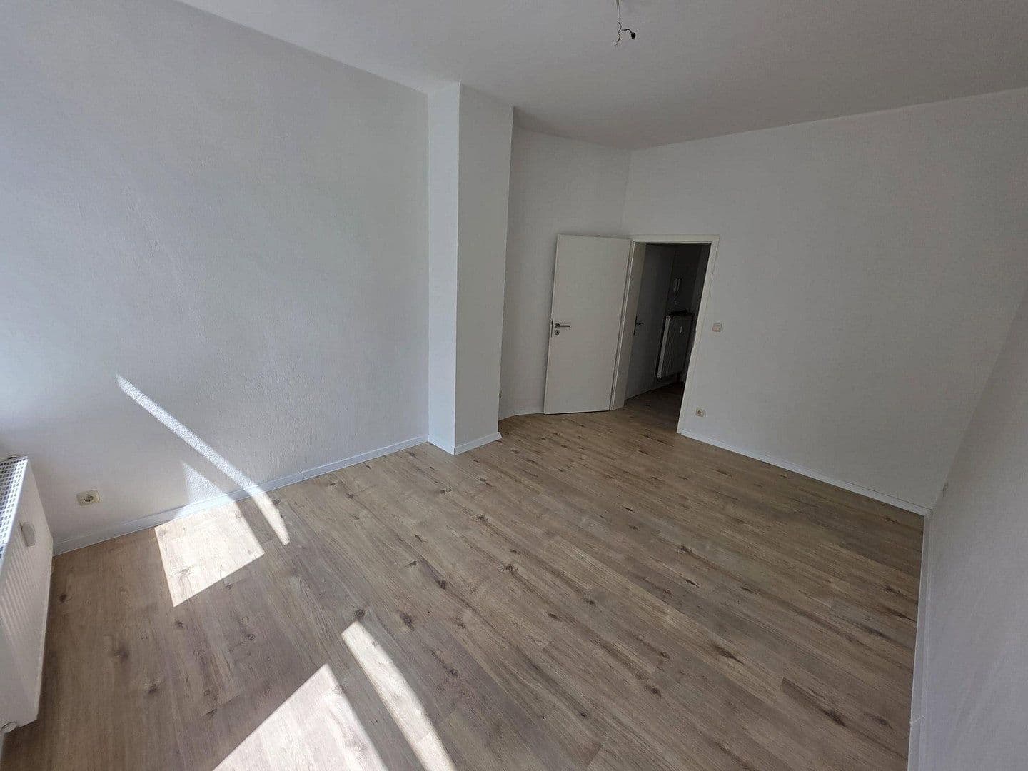 Prenájom bytu 2-izbový 61 m², Kasernenstr. 53, Plavno, Sasko Prenájom bytu 2-izbový 61 m², Kasernenstr. 53, Plavno, Sasko