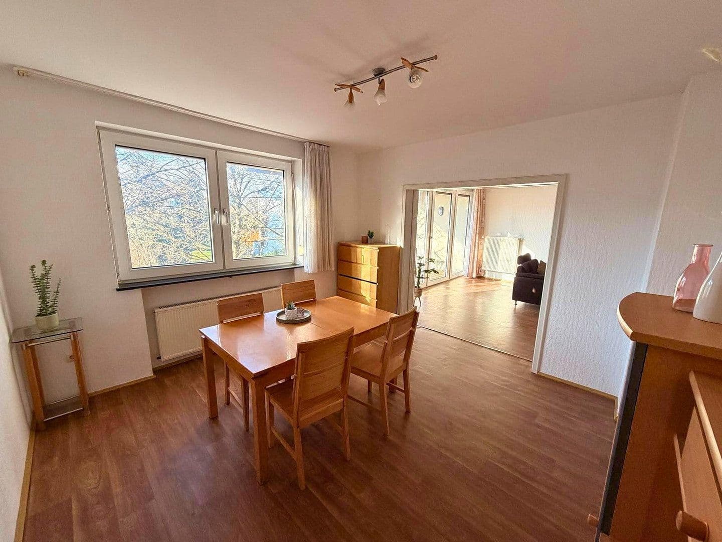 Predaj bytu 4-izbový 99 m², Spiegelgartenstr. 42, Herzogenaurach, Bavorsko Predaj bytu 4-izbový 99 m², Spiegelgartenstr. 42, Herzogenaurach, Bavorsko