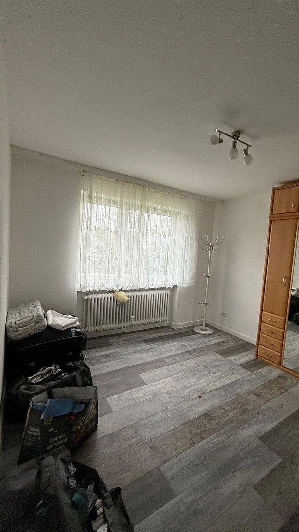Prenájom domu 66 m², pozemek 1.500 m², Mühlenstr.56, Neumünster, Šlezvicko-Holštajnsko Prenájom domu 66 m², pozemek 1.500 m², Mühlenstr.56, Neumünster, Šlezvicko-Holštajnsko