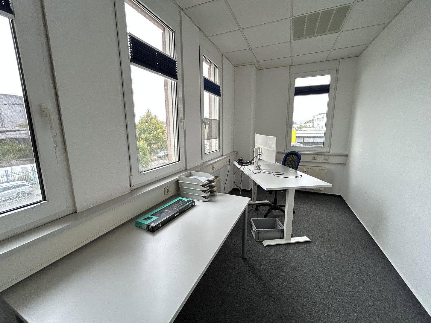 Prenájom kancelárie 289 m², Stuttgarter Straße 41, Pforzheim, Bádensko-Wurttembersko Prenájom kancelárie 289 m², Stuttgarter Straße 41, Pforzheim, Bádensko-Wurttembersko