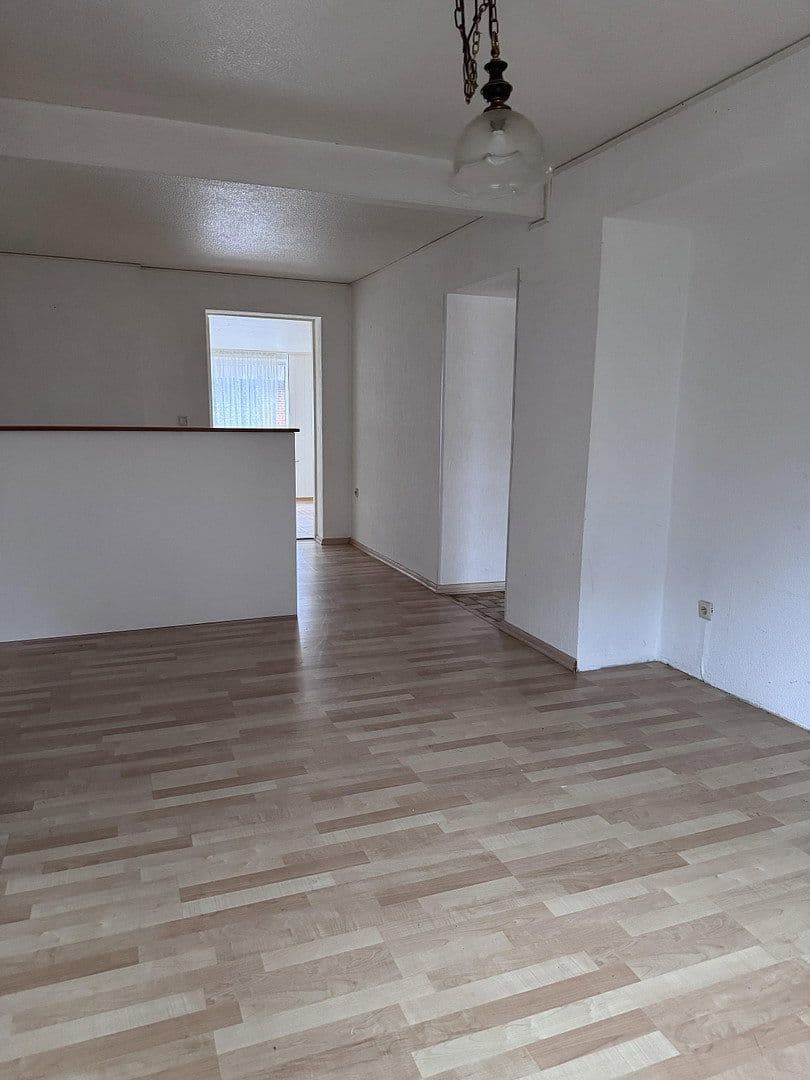 Prenájom domu 160 m², pozemek 970 m², Flensburg, Šlezvicko-Holštajnsko Prenájom domu 160 m², pozemek 970 m², Flensburg, Šlezvicko-Holštajnsko