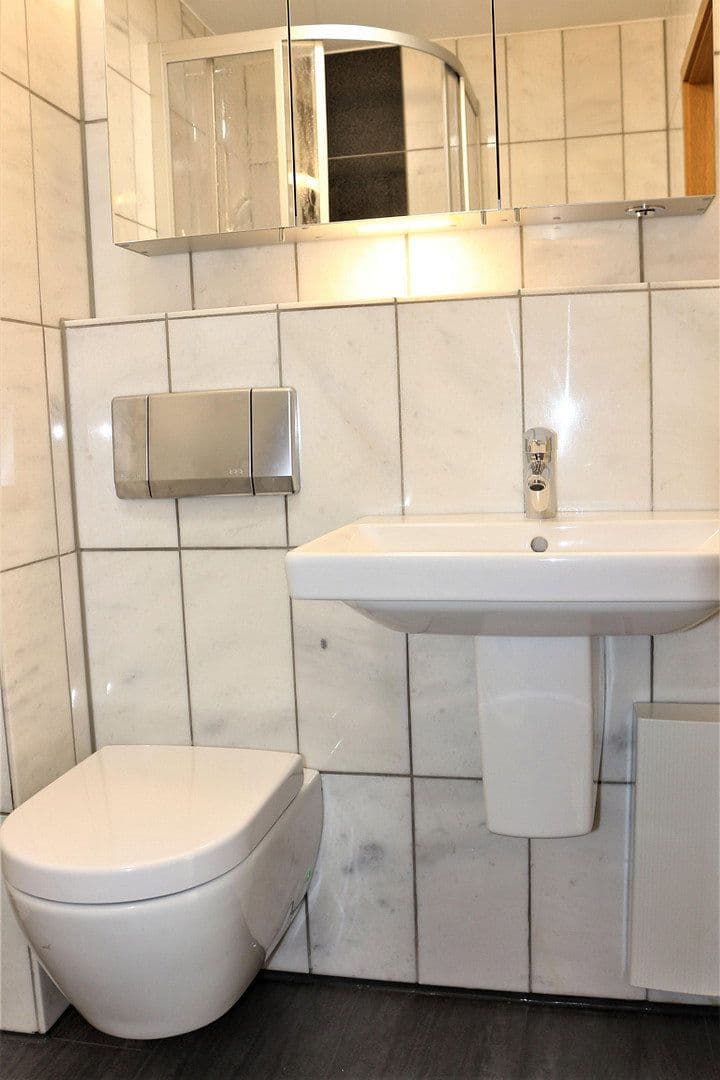 Prenájom bytu 2-izbový 76 m², Dinslaken, Severné Porýnie - Westfálsko Prenájom bytu 2-izbový 76 m², Dinslaken, Severné Porýnie - Westfálsko