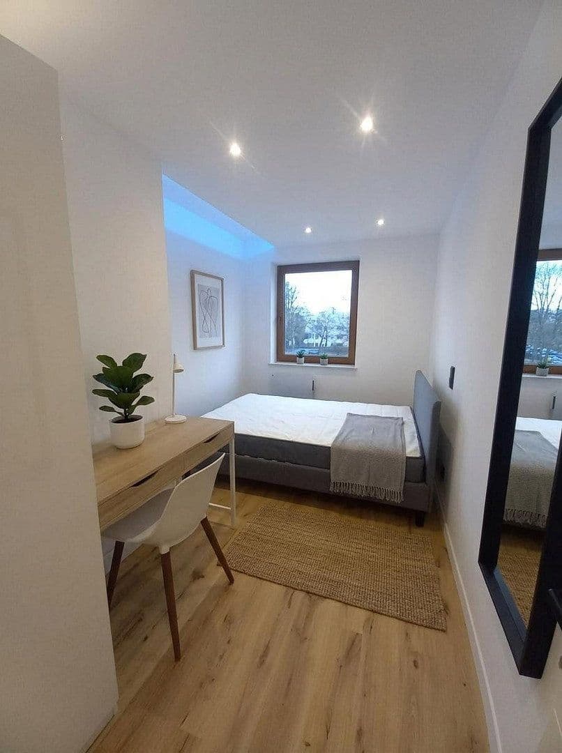 Prenájom bytu 5-izbový 13 m², Boschetsriederstr. 121, München, Bavorsko Prenájom bytu 5-izbový 13 m², Boschetsriederstr. 121, München, Bavorsko