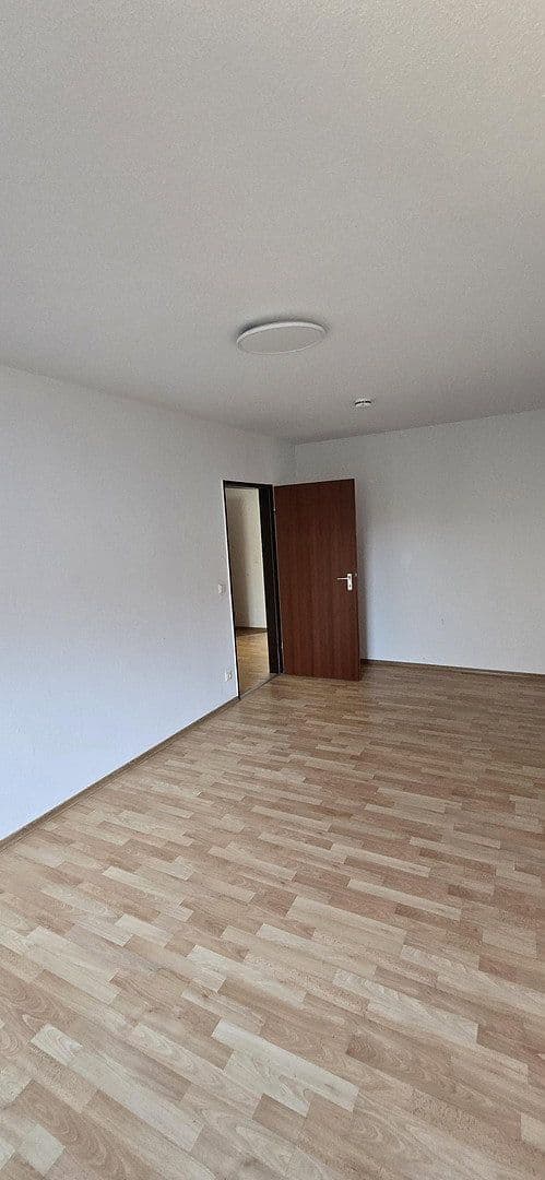 Prenájom bytu 2-izbový 62 m², Klosterstr. 3, Duisburg, Severné Porýnie - Westfálsko Prenájom bytu 2-izbový 62 m², Klosterstr. 3, Duisburg, Severné Porýnie - Westfálsko