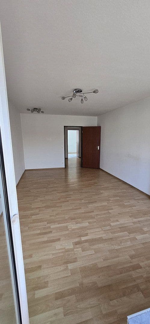 Prenájom bytu 2-izbový 62 m², Klosterstr. 3, Duisburg, Severné Porýnie - Westfálsko Prenájom bytu 2-izbový 62 m², Klosterstr. 3, Duisburg, Severné Porýnie - Westfálsko