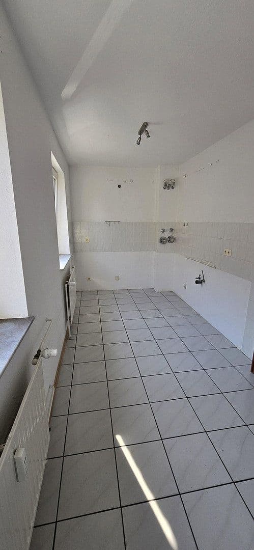 Prenájom bytu 2-izbový 62 m², Klosterstr. 3, Duisburg, Severné Porýnie - Westfálsko Prenájom bytu 2-izbový 62 m², Klosterstr. 3, Duisburg, Severné Porýnie - Westfálsko