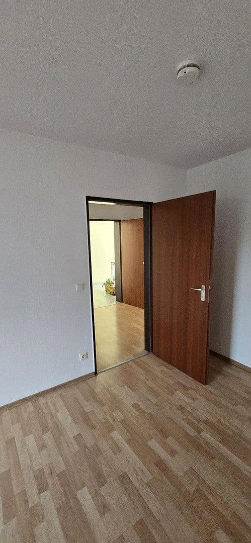 Prenájom bytu 2-izbový 62 m², Klosterstr. 3, Duisburg, Severné Porýnie - Westfálsko Prenájom bytu 2-izbový 62 m², Klosterstr. 3, Duisburg, Severné Porýnie - Westfálsko