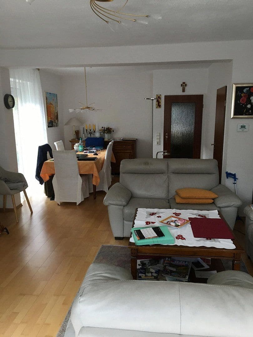 Predaj domu 120 m², pozemek 206 m², Kröscheweg 1, Obervieland - Kattenturm, Brémy Predaj domu 120 m², pozemek 206 m², Kröscheweg 1, Obervieland - Kattenturm, Brémy