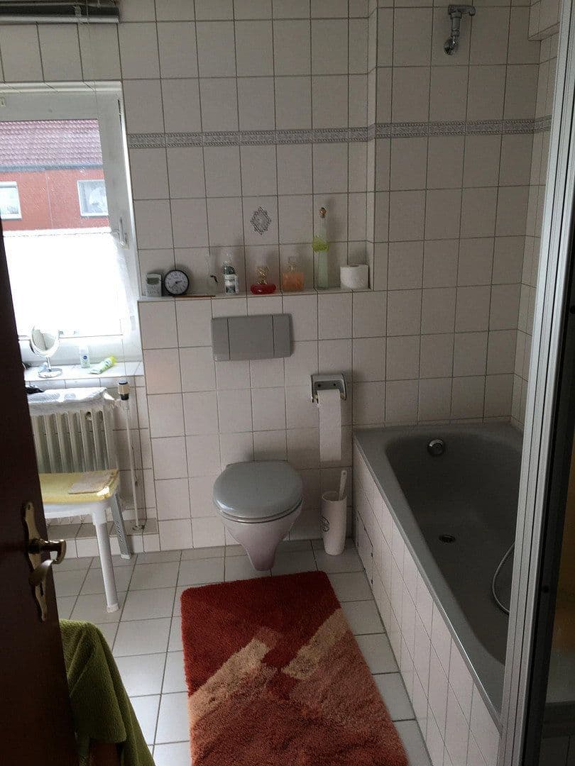 Predaj domu 120 m², pozemek 206 m², Kröscheweg 1, Obervieland - Kattenturm, Brémy Predaj domu 120 m², pozemek 206 m², Kröscheweg 1, Obervieland - Kattenturm, Brémy