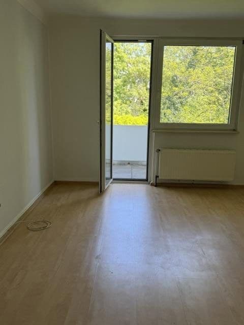 Predaj domu 699 m², pozemek 516 m², Javastraße, Duisburg, Severné Porýnie - Westfálsko Predaj domu 699 m², pozemek 516 m², Javastraße, Duisburg, Severné Porýnie - Westfálsko