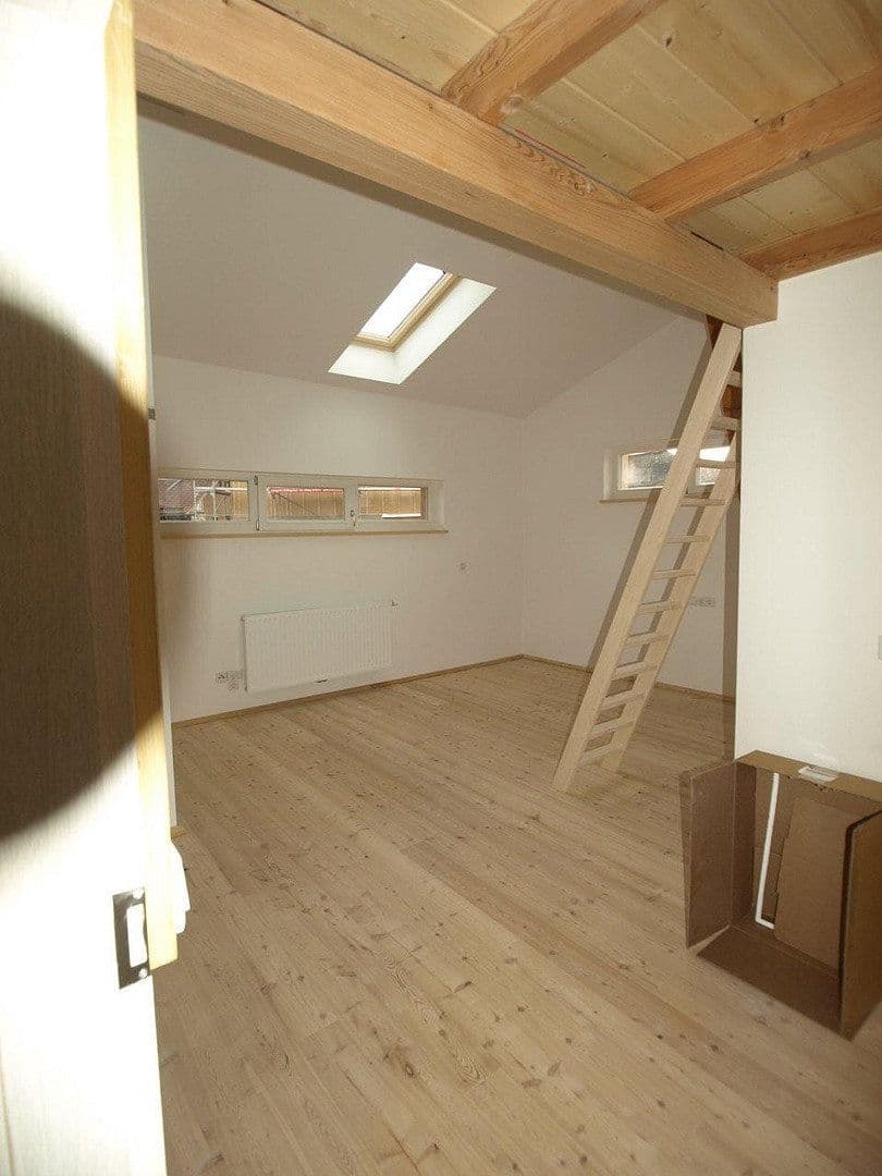 Prenájom domu 137 m², pozemek 266 m², Bachstr. 6, Bichl, Bavorsko Prenájom domu 137 m², pozemek 266 m², Bachstr. 6, Bichl, Bavorsko