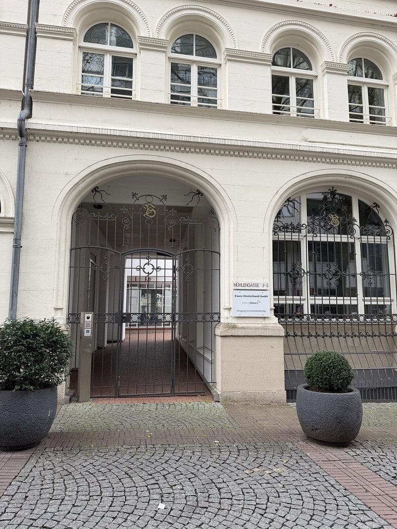 Prenájom bytu 1-izbový 61 m², Mühlengasse 3-5, Köln, Severné Porýnie - Westfálsko Prenájom bytu 1-izbový 61 m², Mühlengasse 3-5, Köln, Severné Porýnie - Westfálsko