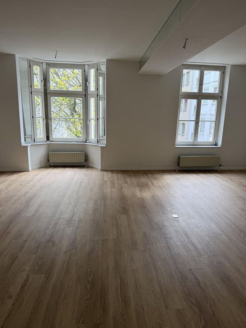 Prenájom bytu 1-izbový 61 m², Mühlengasse 3-5, Köln, Severné Porýnie - Westfálsko Prenájom bytu 1-izbový 61 m², Mühlengasse 3-5, Köln, Severné Porýnie - Westfálsko