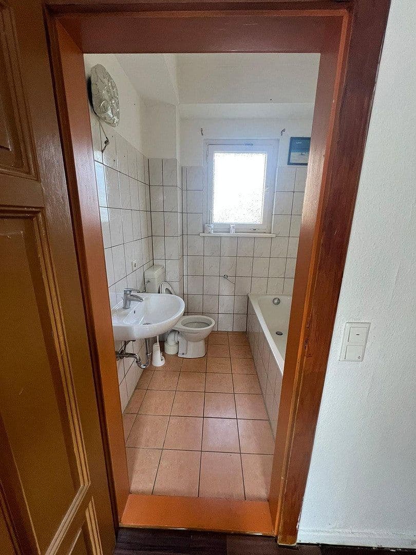 Prenájom bytu 2-izbový 85 m², Okertal 10, Goslar, Dolné Sasko Prenájom bytu 2-izbový 85 m², Okertal 10, Goslar, Dolné Sasko