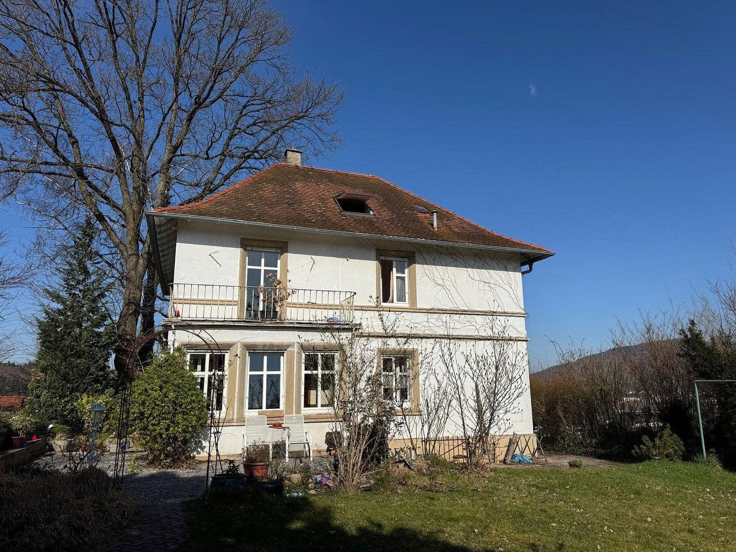 Predaj domu 195 m², pozemek 1.650 m², Gaggenau, Bádensko-Wurttembersko Predaj domu 195 m², pozemek 1.650 m², Gaggenau, Bádensko-Wurttembersko