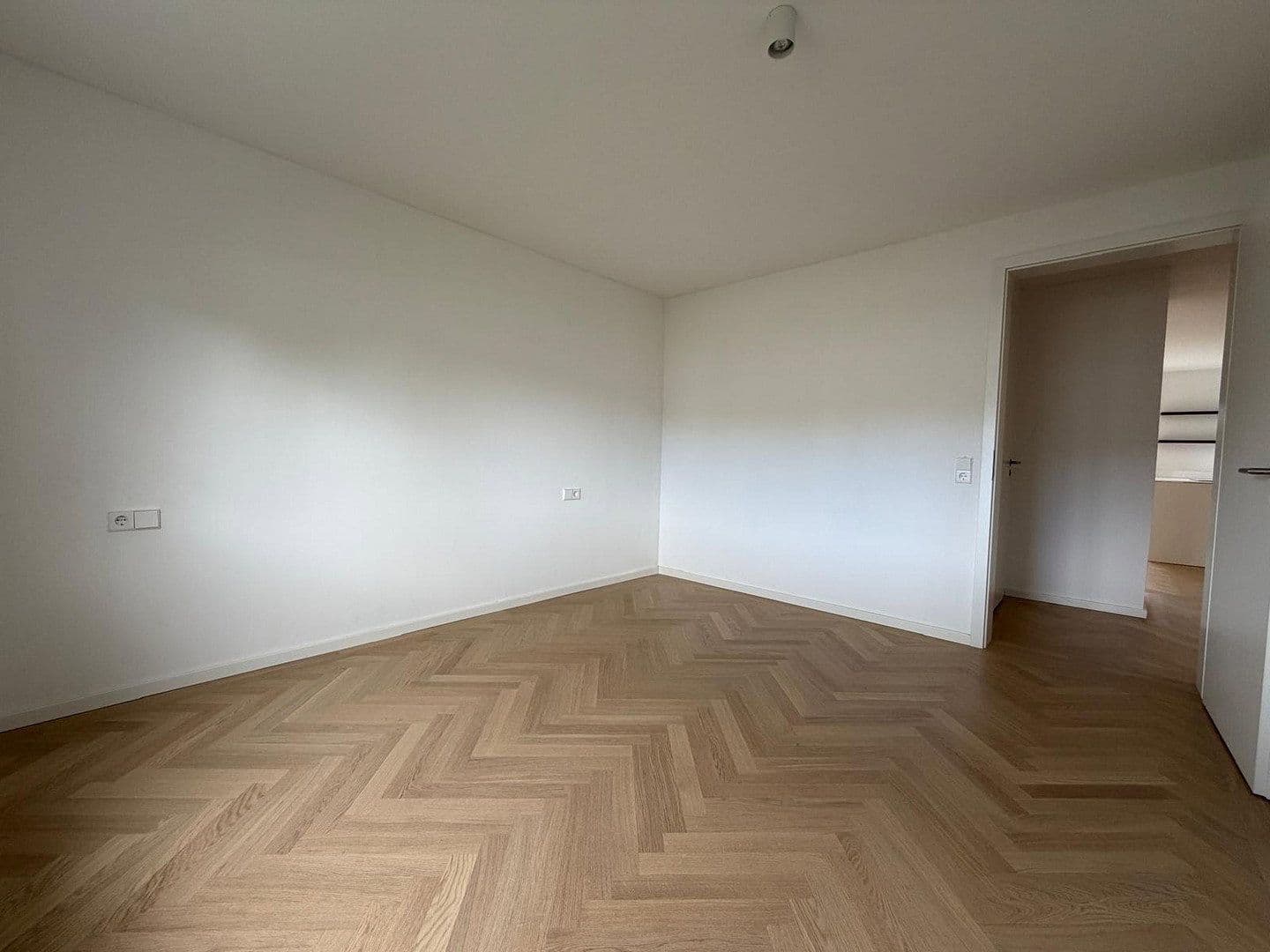 Prenájom bytu 3-izbový 69 m², Adlerstraße 31, Herrenberg, Bádensko-Wurttembersko Prenájom bytu 3-izbový 69 m², Adlerstraße 31, Herrenberg, Bádensko-Wurttembersko
