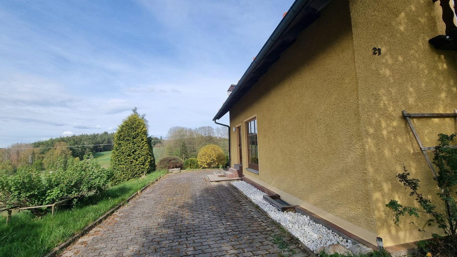 Predaj domu 120 m², pozemek 1.500 m², Tiefenbach 27, Bad Alexandersbad, Bavorsko Predaj domu 120 m², pozemek 1.500 m², Tiefenbach 27, Bad Alexandersbad, Bavorsko