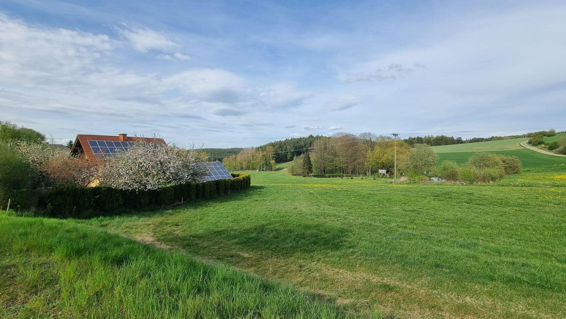 Predaj domu 120 m², pozemek 1.500 m², Tiefenbach 27, Bad Alexandersbad, Bavorsko Predaj domu 120 m², pozemek 1.500 m², Tiefenbach 27, Bad Alexandersbad, Bavorsko