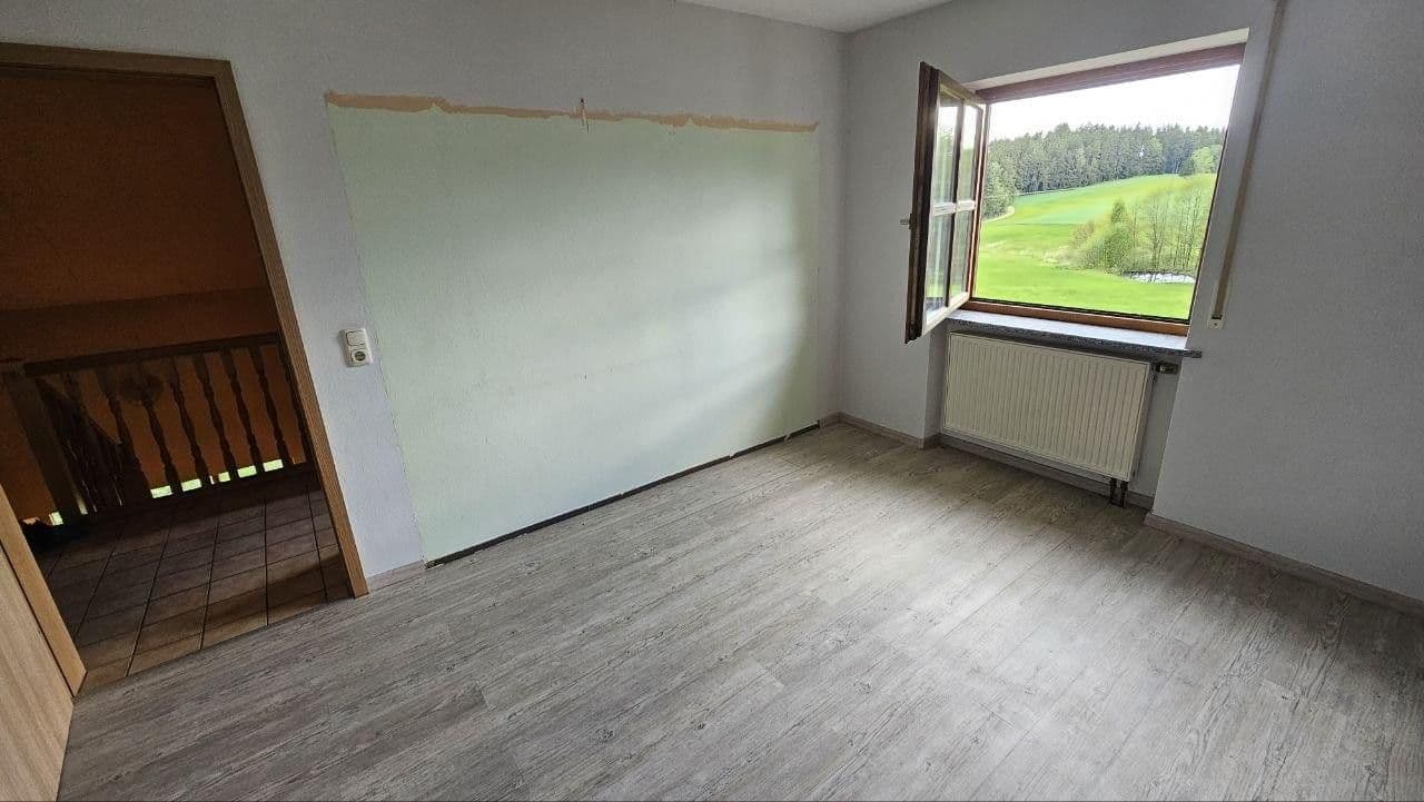 Predaj domu 120 m², pozemek 1.500 m², Tiefenbach 27, Bad Alexandersbad, Bavorsko Predaj domu 120 m², pozemek 1.500 m², Tiefenbach 27, Bad Alexandersbad, Bavorsko
