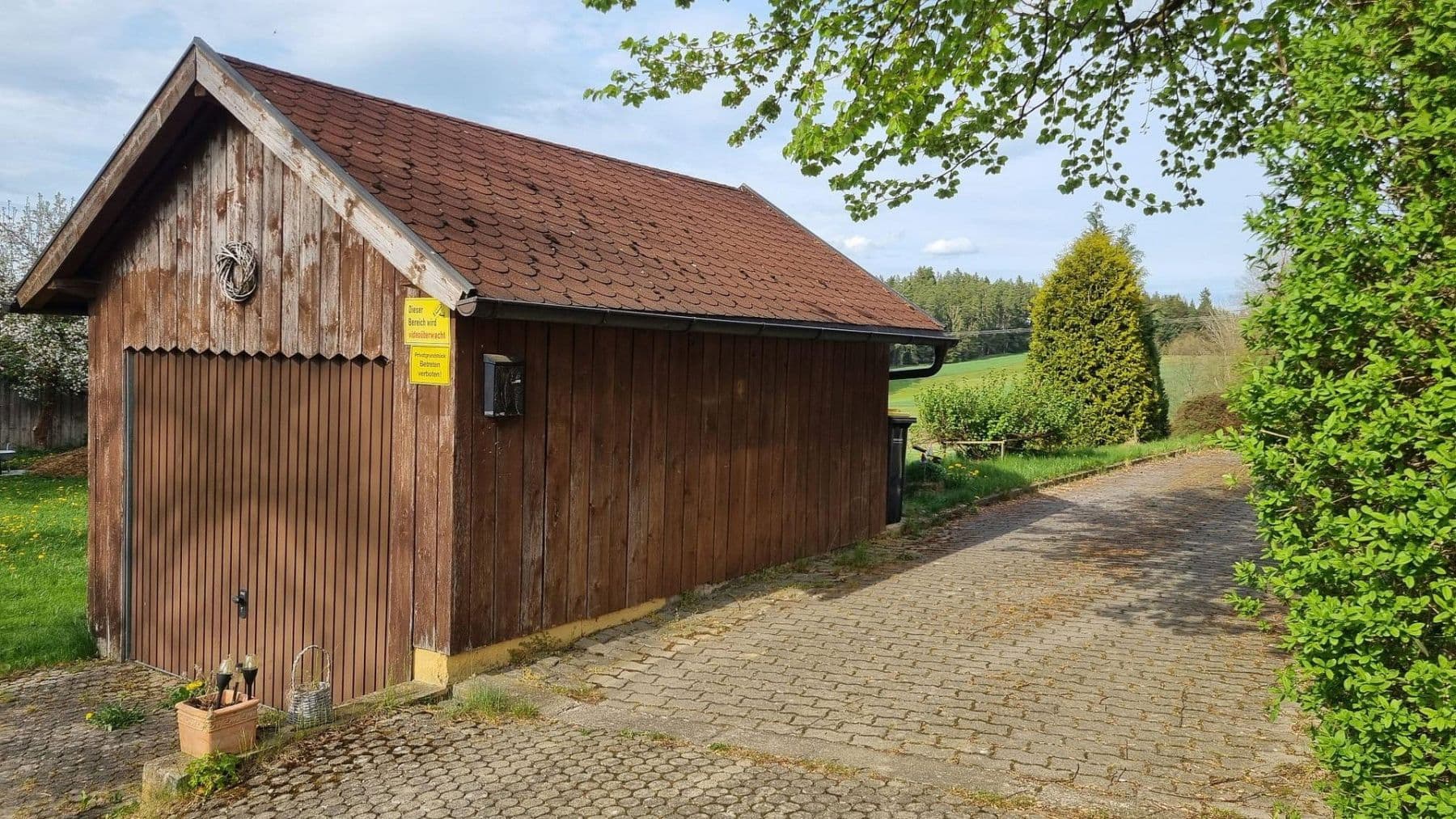 Predaj domu 120 m², pozemek 1.500 m², Tiefenbach 27, Bad Alexandersbad, Bavorsko Predaj domu 120 m², pozemek 1.500 m², Tiefenbach 27, Bad Alexandersbad, Bavorsko