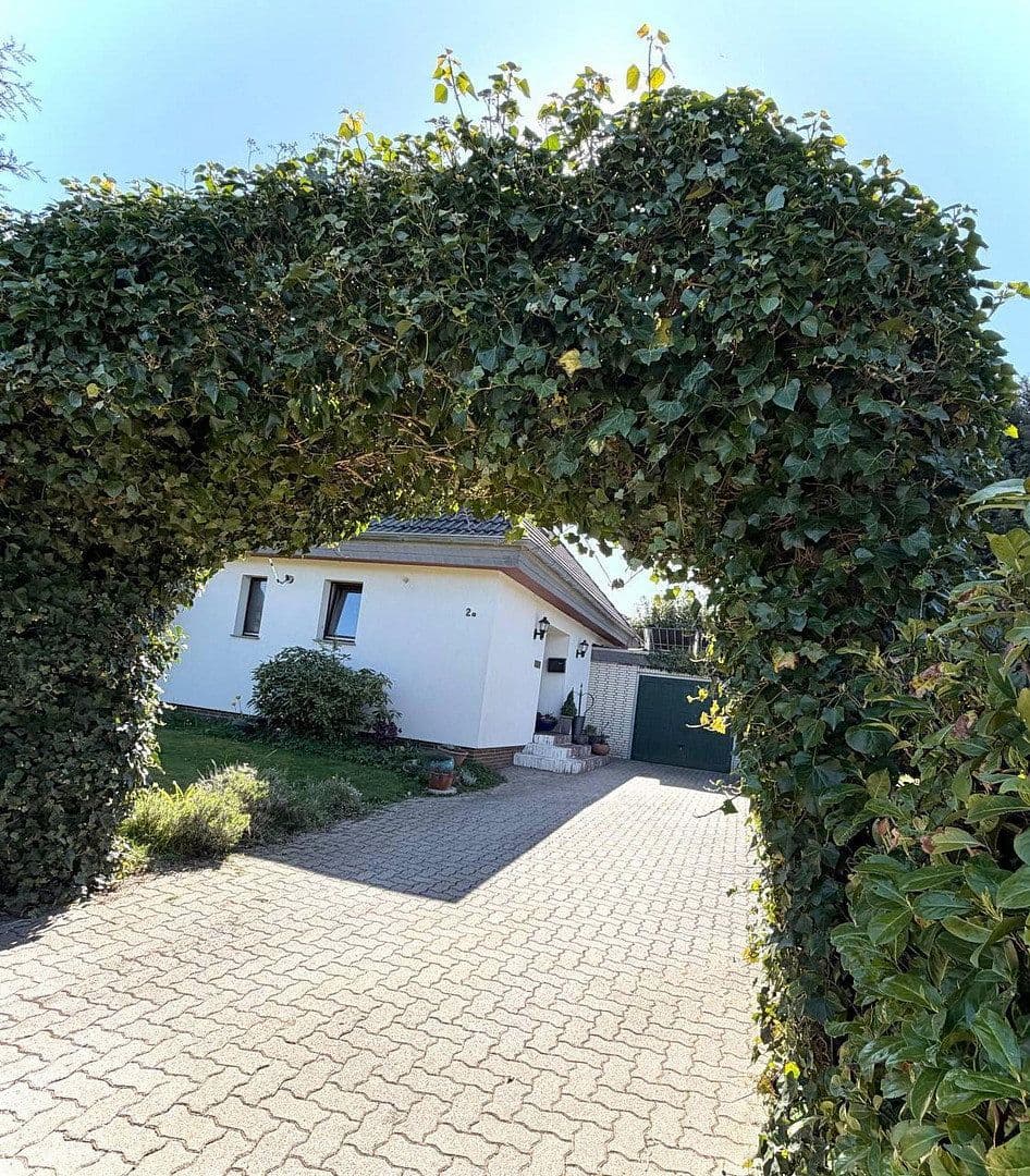 Predaj domu 233 m², pozemek 1.072 m², Buchholz, Šlezvicko-Holštajnsko Predaj domu 233 m², pozemek 1.072 m², Buchholz, Šlezvicko-Holštajnsko