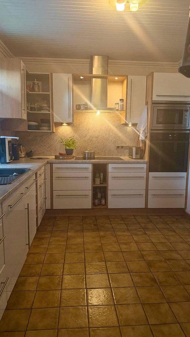 Predaj domu 233 m², pozemek 1.072 m², Buchholz, Šlezvicko-Holštajnsko Predaj domu 233 m², pozemek 1.072 m², Buchholz, Šlezvicko-Holštajnsko