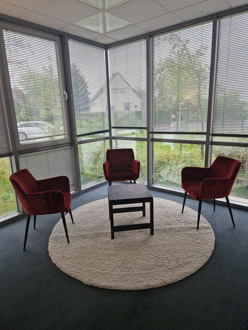 Prenájom kancelárie 355 m², Angermunder Straße 126, Düsseldorf - Angermund, Severné Porýnie - Westfálsko Prenájom kancelárie 355 m², Angermunder Straße 126, Düsseldorf - Angermund, Severné Porýnie - Westfálsko