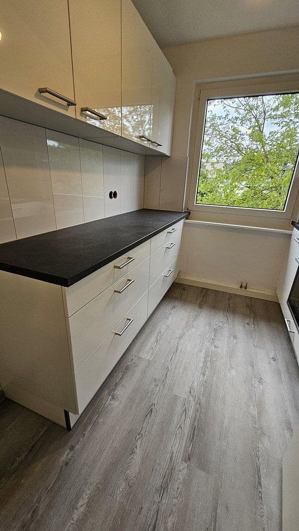 Prenájom bytu 3-izbový 60 m², Eutighofer Straße 22, Schwäbisch Gmünd, Bádensko-Wurttembersko Prenájom bytu 3-izbový 60 m², Eutighofer Straße 22, Schwäbisch Gmünd, Bádensko-Wurttembersko