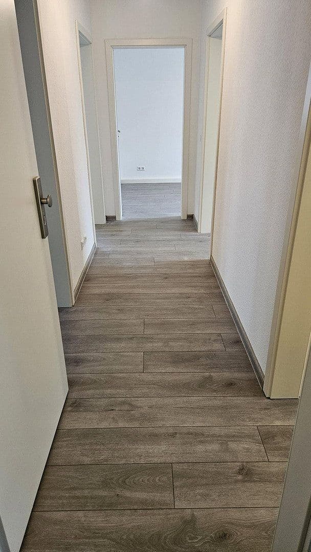 Prenájom bytu 3-izbový 60 m², Eutighofer Straße 22, Schwäbisch Gmünd, Bádensko-Wurttembersko Prenájom bytu 3-izbový 60 m², Eutighofer Straße 22, Schwäbisch Gmünd, Bádensko-Wurttembersko