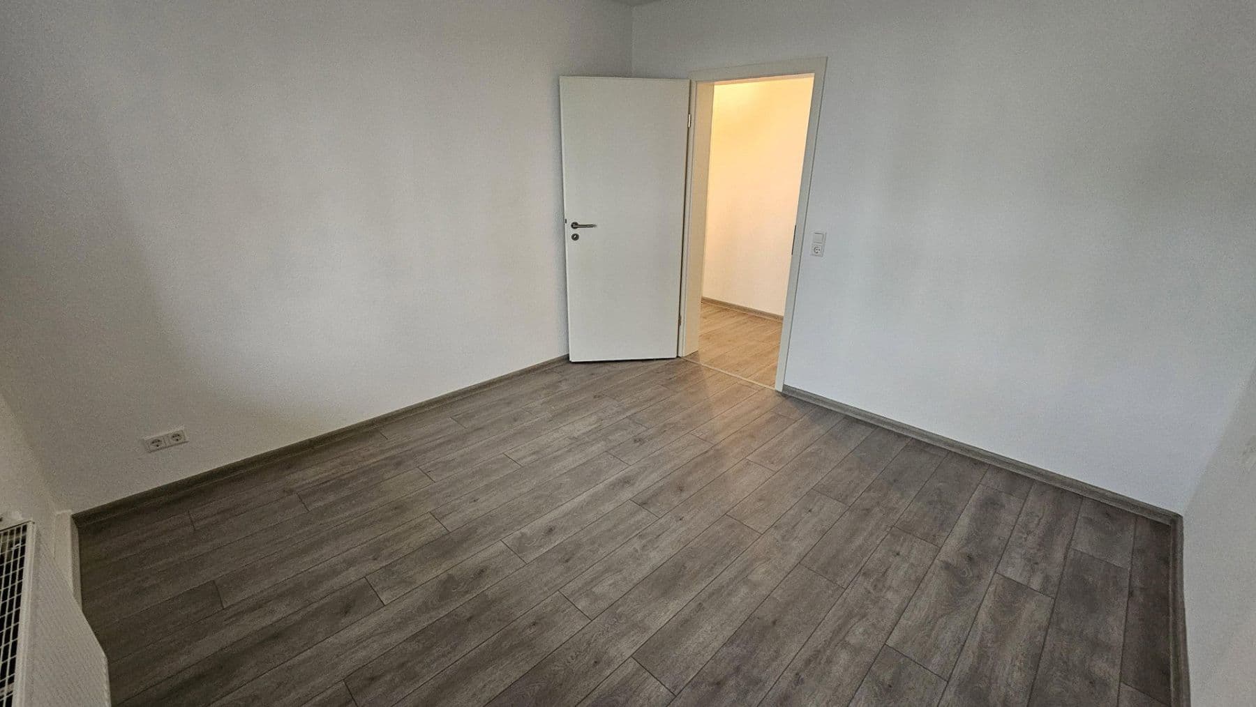 Prenájom bytu 3-izbový 60 m², Eutighofer Straße 22, Schwäbisch Gmünd, Bádensko-Wurttembersko Prenájom bytu 3-izbový 60 m², Eutighofer Straße 22, Schwäbisch Gmünd, Bádensko-Wurttembersko