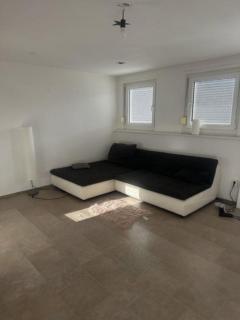 Prenájom bytu 3-izbový 65 m², Große bahngasse 12, Heilbronn, Bádensko-Wurttembersko Prenájom bytu 3-izbový 65 m², Große bahngasse 12, Heilbronn, Bádensko-Wurttembersko