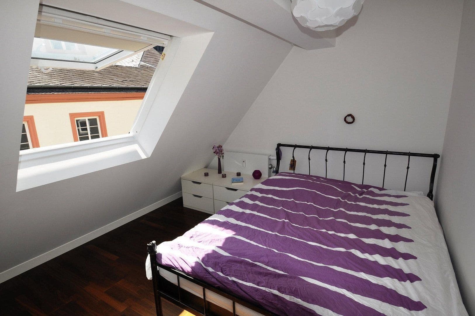 Predaj bytu 2-izbový 42 m², Trier, Porýnie-Falcko Predaj bytu 2-izbový 42 m², Trier, Porýnie-Falcko