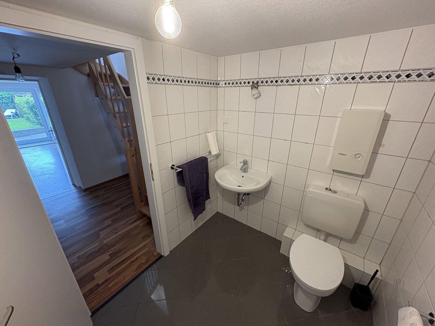 Prenájom bytu 2-izbový 51 m², Kleestraße 55, Wuppertal, Severné Porýnie - Westfálsko Prenájom bytu 2-izbový 51 m², Kleestraße 55, Wuppertal, Severné Porýnie - Westfálsko