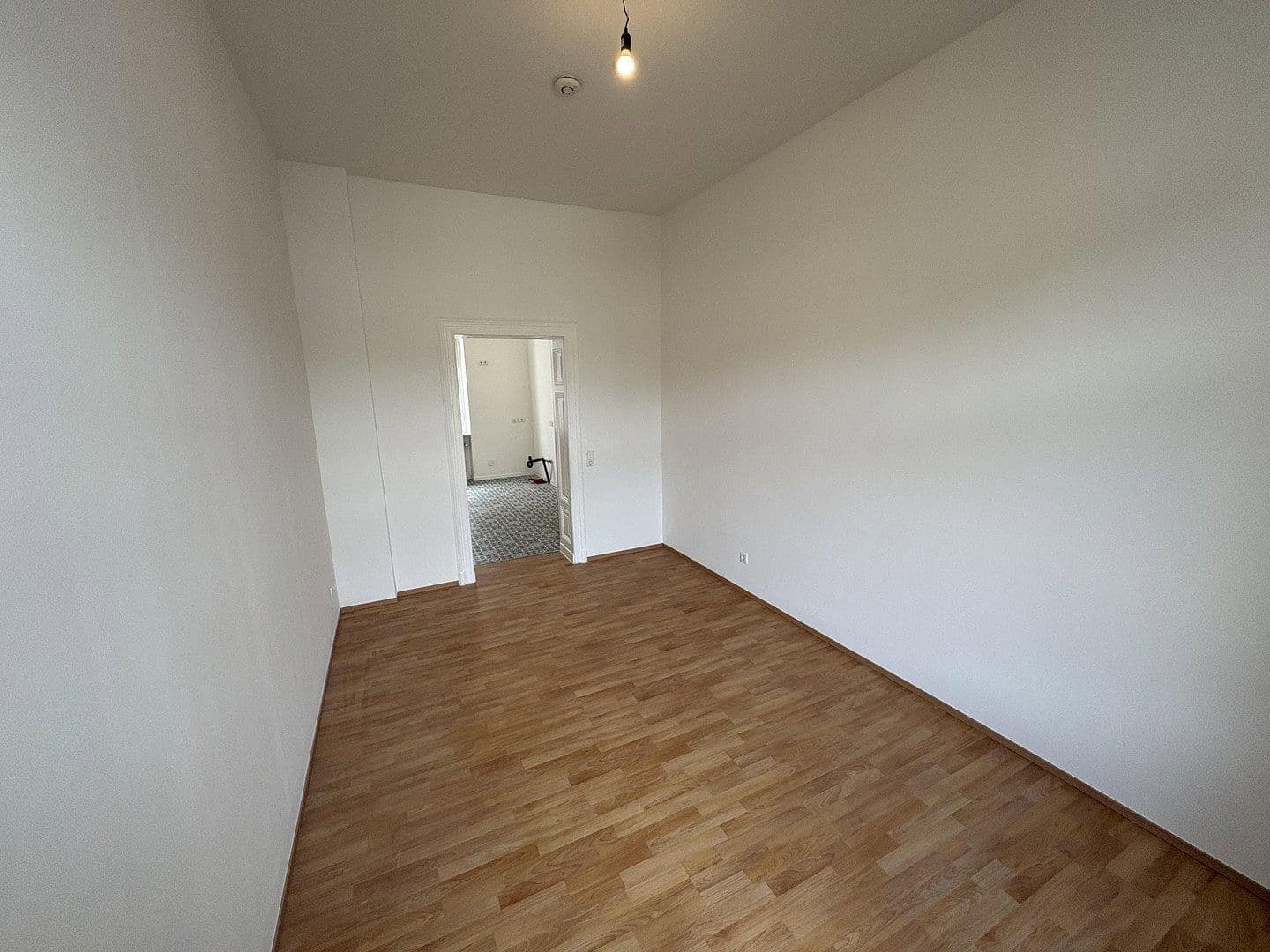 Prenájom bytu 2-izbový 51 m², Kleestraße 55, Wuppertal, Severné Porýnie - Westfálsko Prenájom bytu 2-izbový 51 m², Kleestraße 55, Wuppertal, Severné Porýnie - Westfálsko