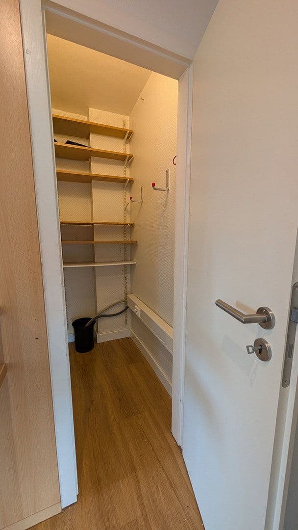 Prenájom bytu 2-izbový 53 m², Bochumer Straße 192 - 44866 Bochum, Bochum - Wattenscheid, Severné Porýnie - Westfálsko Prenájom bytu 2-izbový 53 m², Bochumer Straße 192 - 44866 Bochum, Bochum - Wattenscheid, Severné Porýnie - Westfálsko