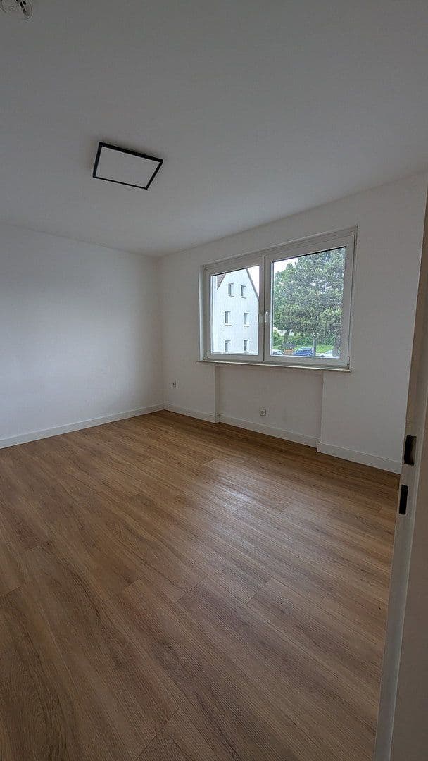 Prenájom bytu 2-izbový 53 m², Bochumer Straße 192 - 44866 Bochum, Bochum - Wattenscheid, Severné Porýnie - Westfálsko Prenájom bytu 2-izbový 53 m², Bochumer Straße 192 - 44866 Bochum, Bochum - Wattenscheid, Severné Porýnie - Westfálsko