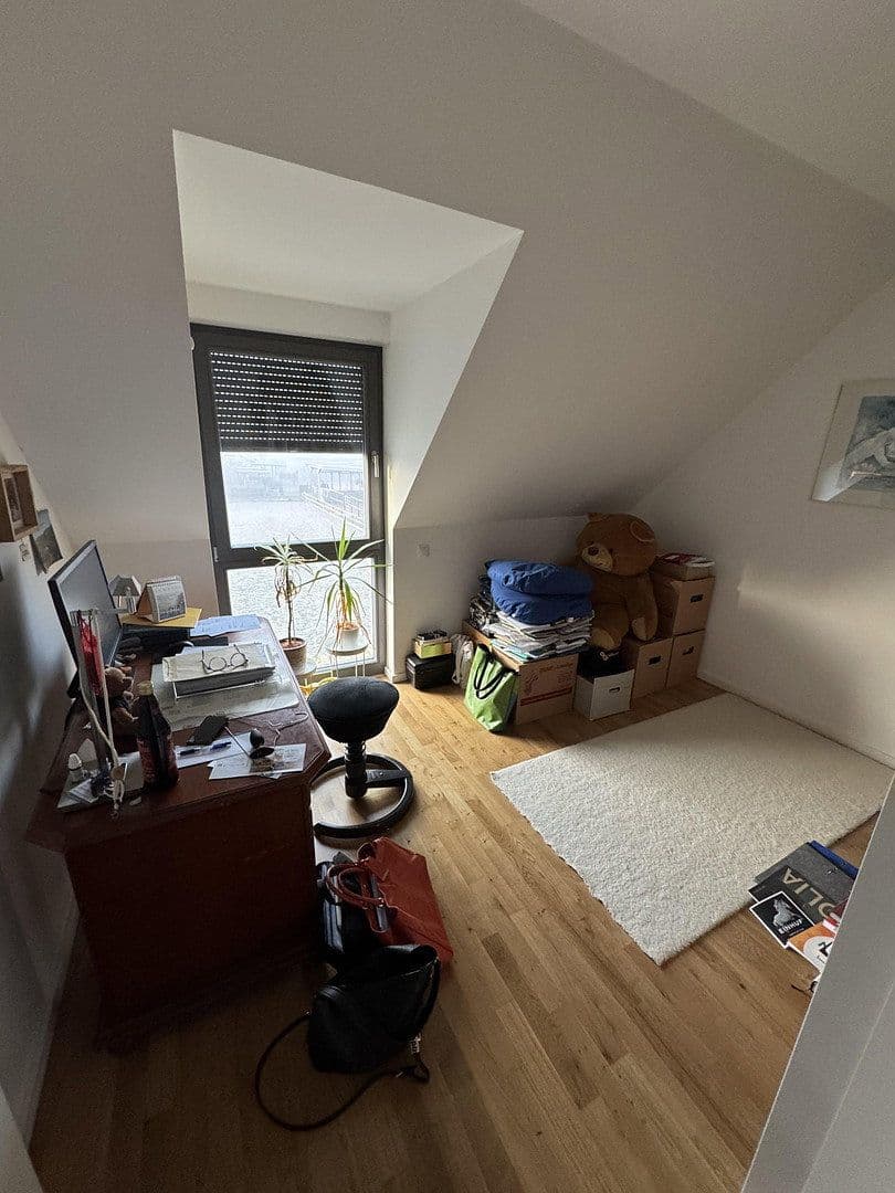 Prenájom bytu 4-izbový 139 m², Dorfaue 3a, Oberkrämer, Brandenbursko Prenájom bytu 4-izbový 139 m², Dorfaue 3a, Oberkrämer, Brandenbursko