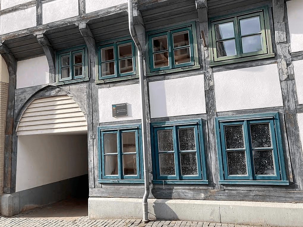 Predaj domu 194 m², pozemek 204 m², Holzhäuserstr., Northeim, Dolné Sasko Predaj domu 194 m², pozemek 204 m², Holzhäuserstr., Northeim, Dolné Sasko