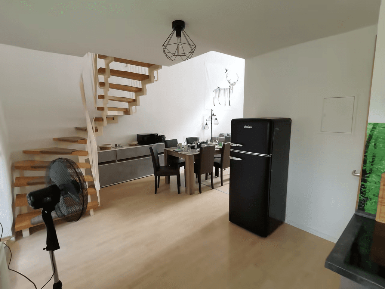 Predaj domu 194 m², pozemek 204 m², Holzhäuserstr., Northeim, Dolné Sasko Predaj domu 194 m², pozemek 204 m², Holzhäuserstr., Northeim, Dolné Sasko