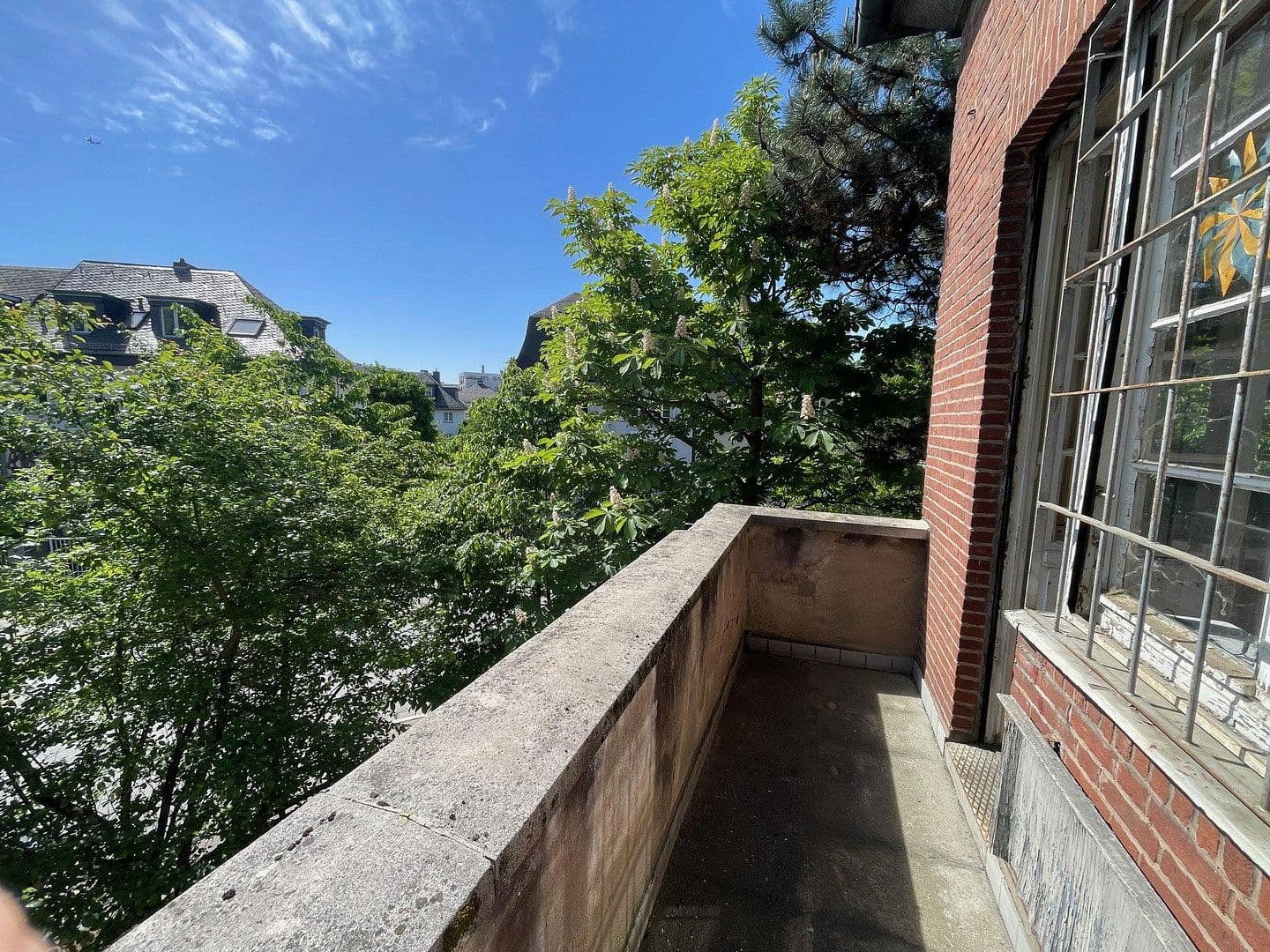 Predaj domu 252 m², pozemek 417 m², Frankfurt, Hesensko Predaj domu 252 m², pozemek 417 m², Frankfurt, Hesensko