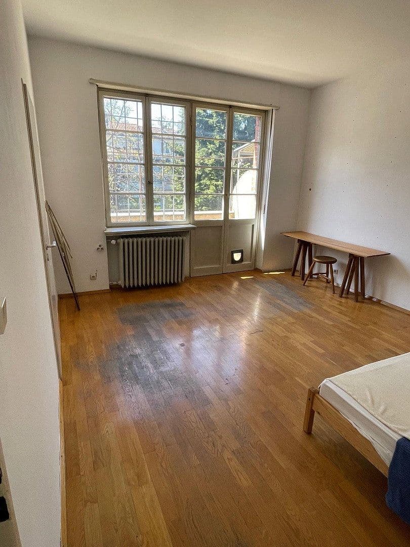 Predaj domu 252 m², pozemek 417 m², Frankfurt, Hesensko Predaj domu 252 m², pozemek 417 m², Frankfurt, Hesensko