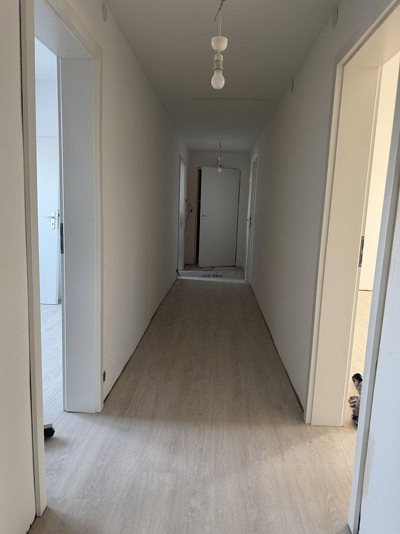 Prenájom bytu 3-izbový 110 m², Salzhausen, Dolné Sasko Prenájom bytu 3-izbový 110 m², Salzhausen, Dolné Sasko