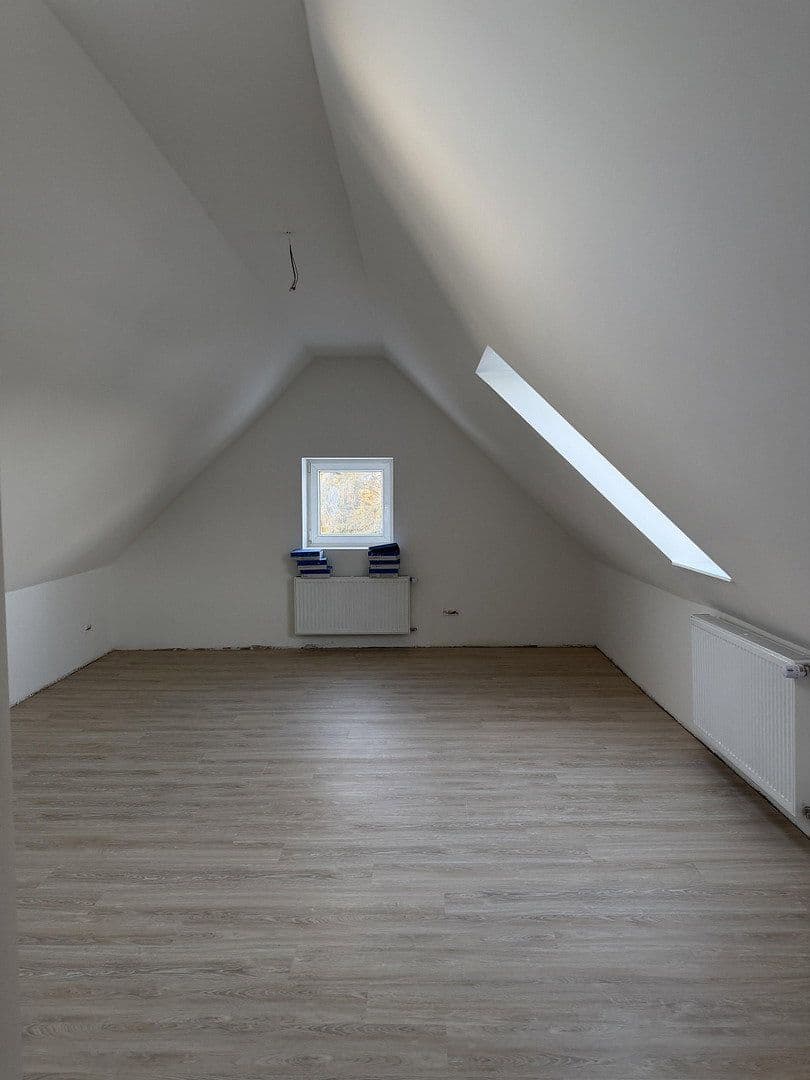 Prenájom bytu 2-izbový 90 m², Salzhausen, Dolné Sasko Prenájom bytu 2-izbový 90 m², Salzhausen, Dolné Sasko
