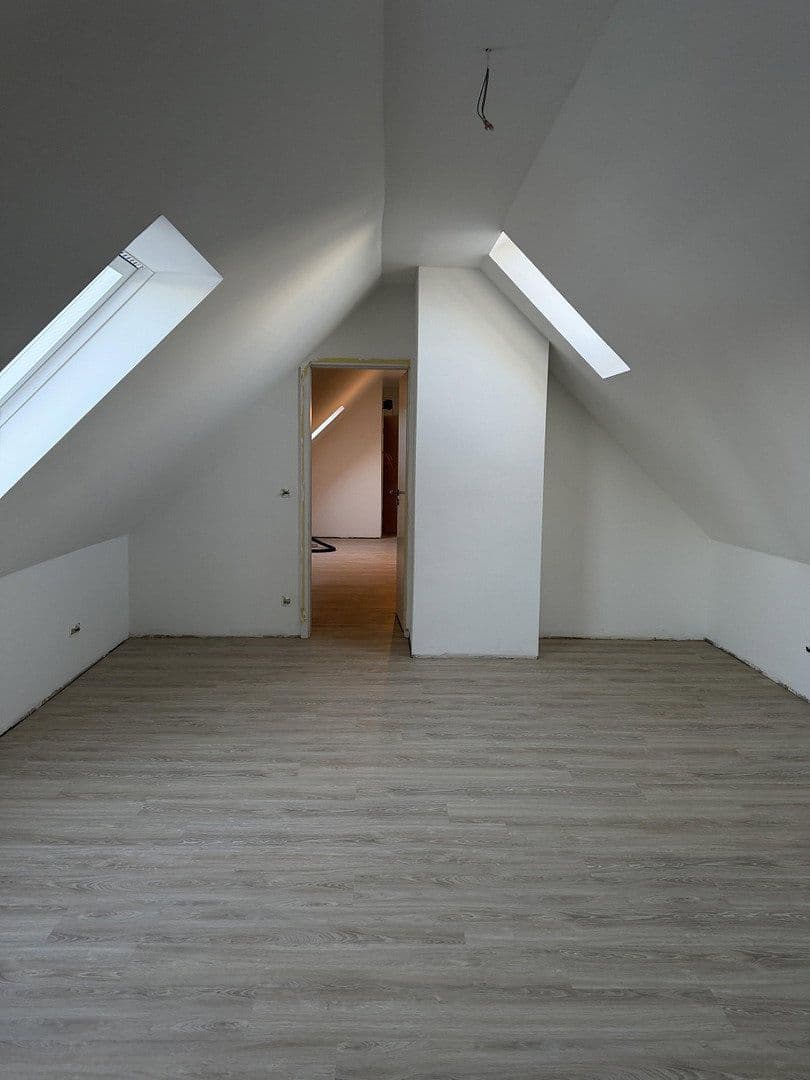 Prenájom bytu 2-izbový 90 m², Salzhausen, Dolné Sasko Prenájom bytu 2-izbový 90 m², Salzhausen, Dolné Sasko