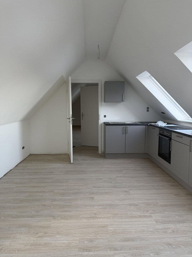 Prenájom bytu 2-izbový 90 m², Salzhausen, Dolné Sasko Prenájom bytu 2-izbový 90 m², Salzhausen, Dolné Sasko