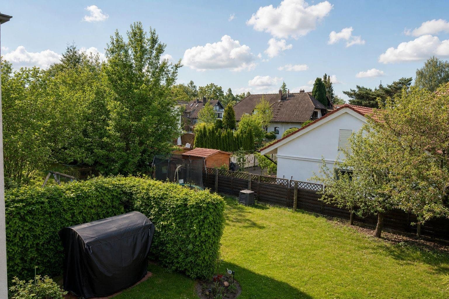 Predaj bytu 3-izbový 87 m², Reiherallee 52, Berlin, Berlín Predaj bytu 3-izbový 87 m², Reiherallee 52, Berlin, Berlín