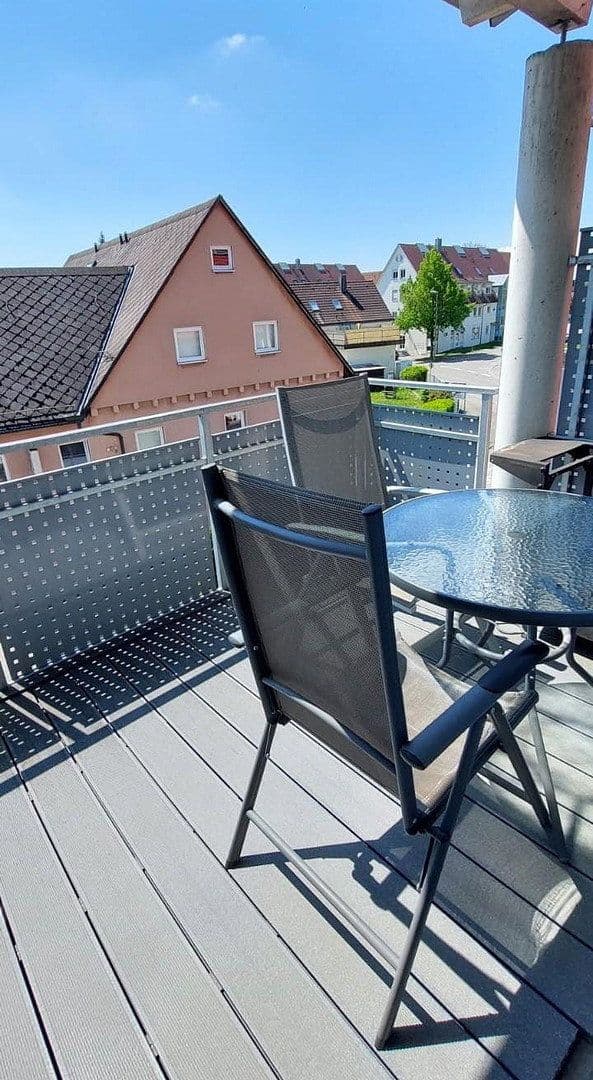 Prenájom bytu 3-izbový 74 m², Ulm-Lehr, Bádensko-Wurttembersko Prenájom bytu 3-izbový 74 m², Ulm-Lehr, Bádensko-Wurttembersko